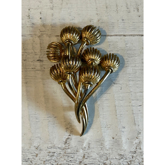 Vintage Boucher Gold Tone Floral Flower Blossom Brooch Pin #81128 - Picture 1 of 8